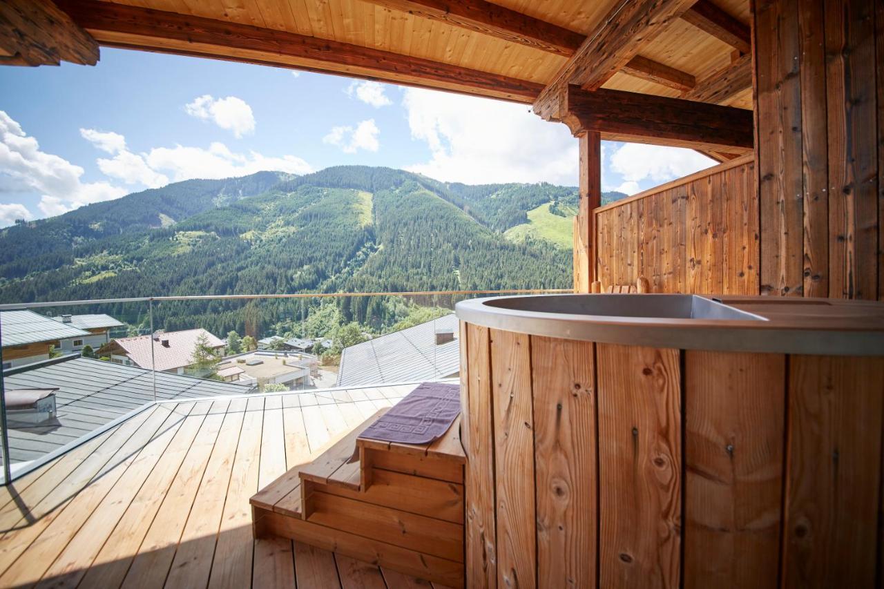 Hotel Astrid - Inklusive Kostenfreier Jokercard Saalbach-Hinterglemm Exterior foto